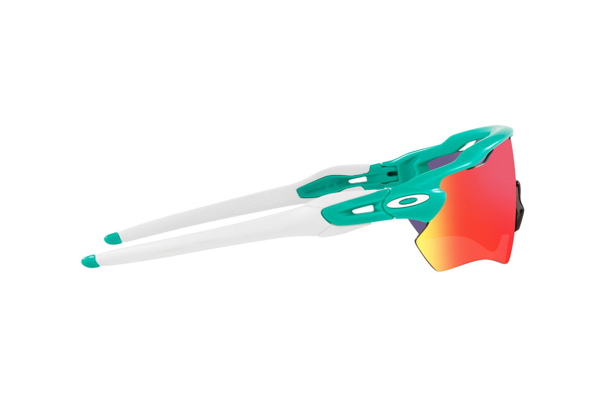 Lentes de Sol Radar Ev Path Matte Celeste Oakley