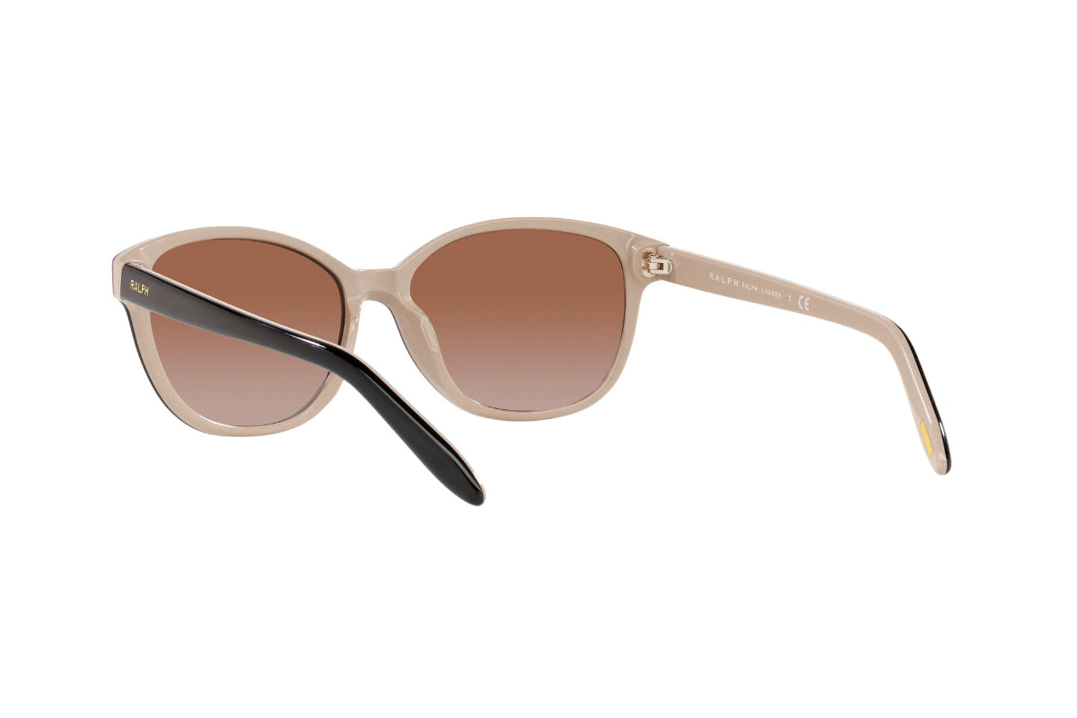 Lentes de Sol Shiny Black On Nude Ralph