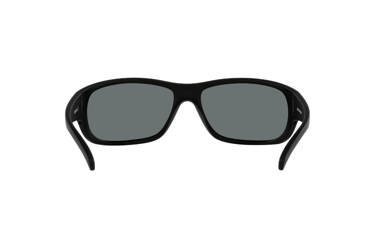 Lentes de Sol Uka-Uka Matte Black Polarizados Arnette Sustentable