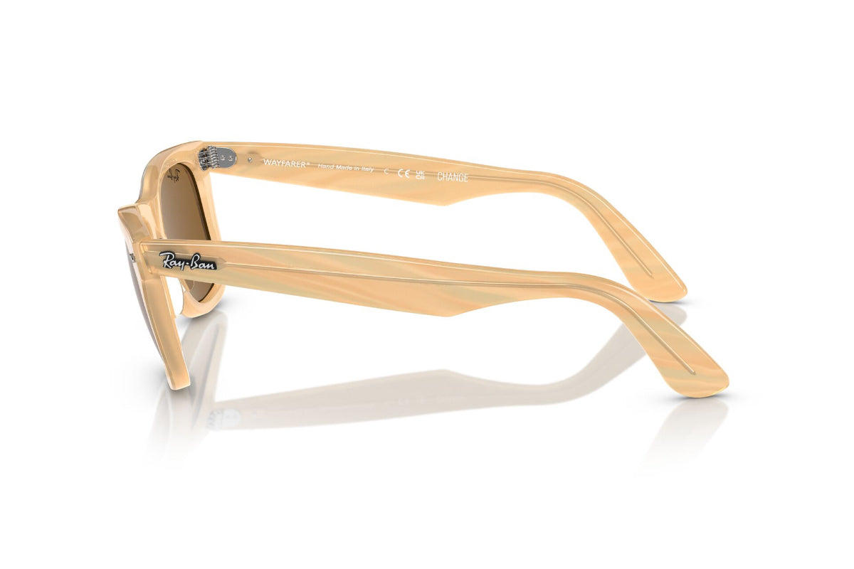 Ray-Ban Lentes de Sol Wayfarer Change RB2140