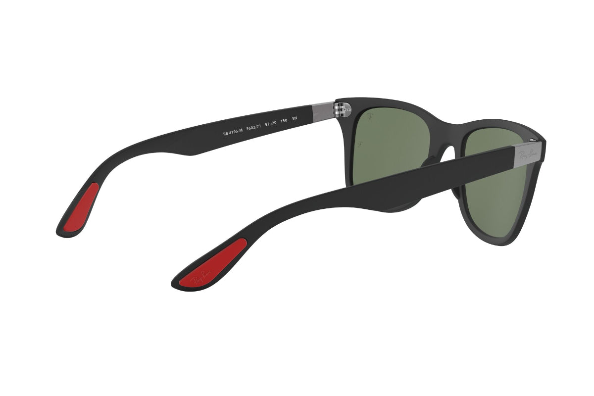Ray-Ban Ferrari Lentes de Sol Wayfarer Liteforce RB4195M