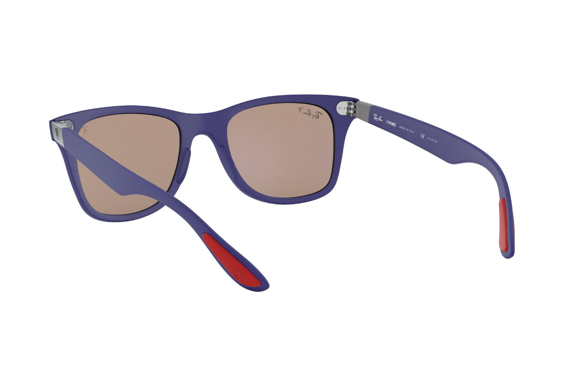 Ray-Ban Ferrari Lentes de Sol Wayfarer Liteforce Polarizados RB4195M