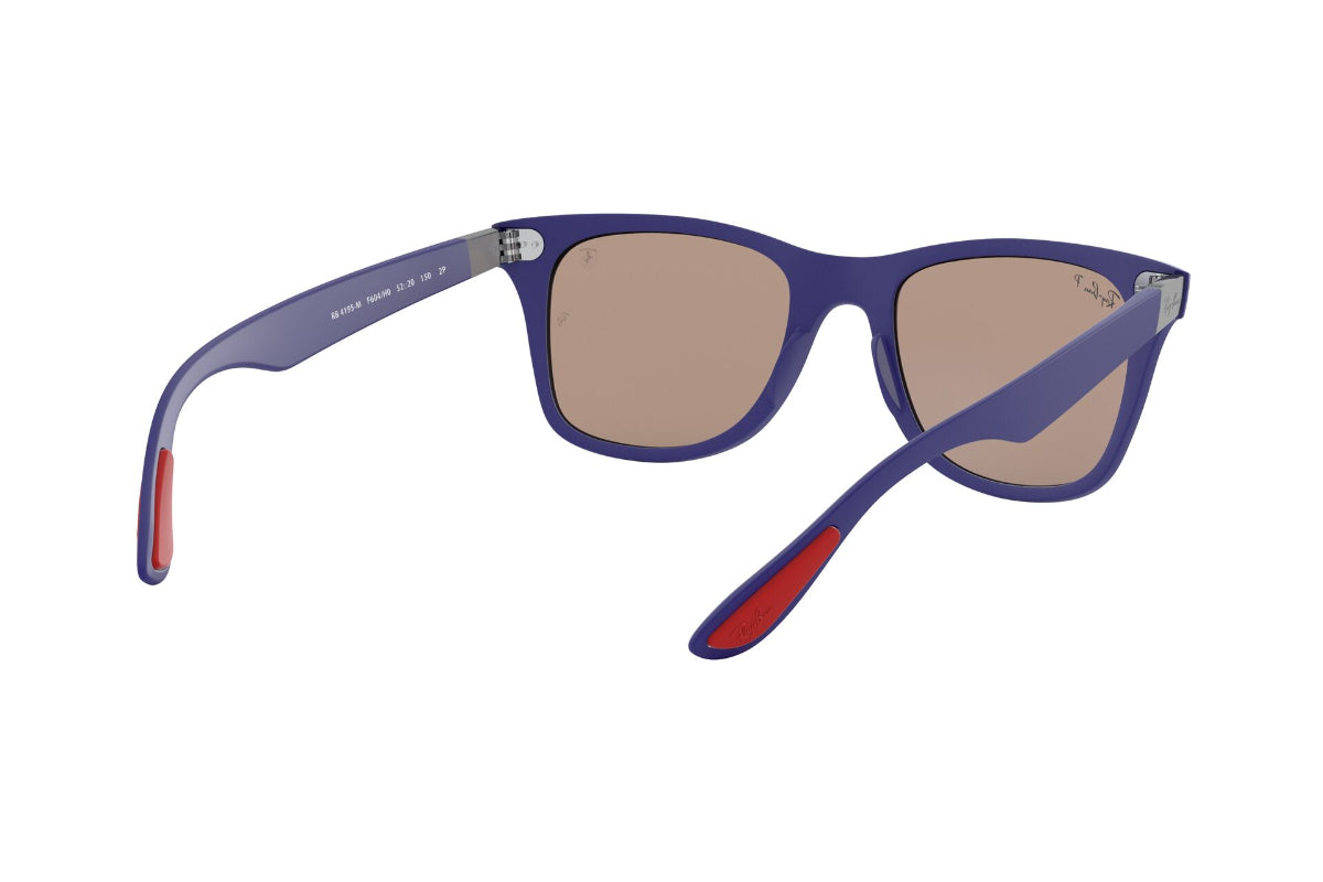 Ray-Ban Ferrari Lentes de Sol Wayfarer Liteforce Polarizados RB4195M