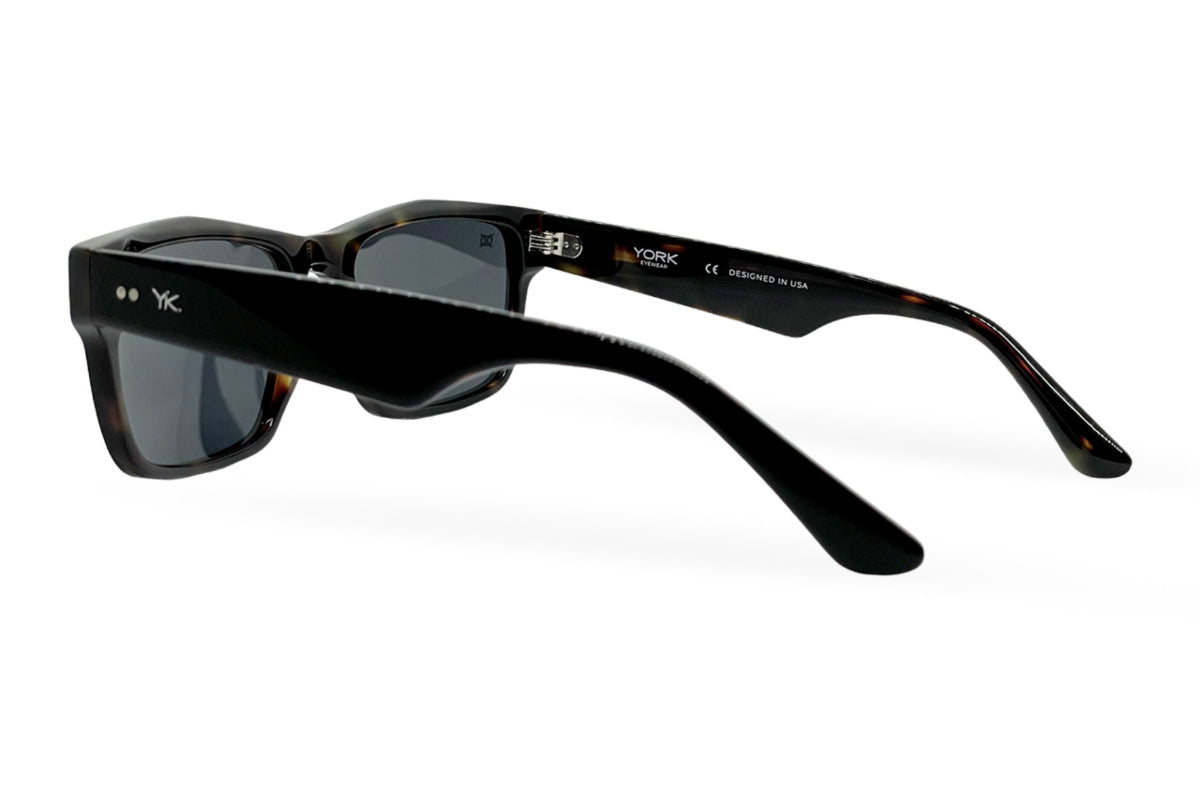 York Eyewear Lentes de Sol Empire YK1551S